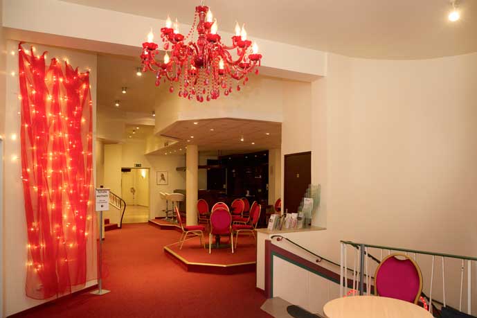 Chilling place - First Floor